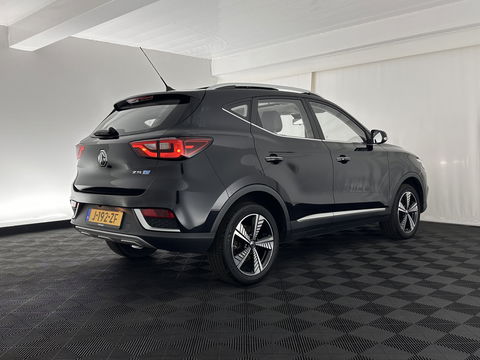 MG ZS EV Luxury 45 kWh {SOH-90%} (INCL-BTW) Aut. *PANO | LEATHER | CCS-FASTLOADER | KEYLESS | NAVI-FULLMAP | ADAPTIVE-CRUISE | CAMERA | HEATED-SPORTSEATS | CARPLAY | BLINDSPOT | DAB | LANE-ASSIST | 17''ALU*