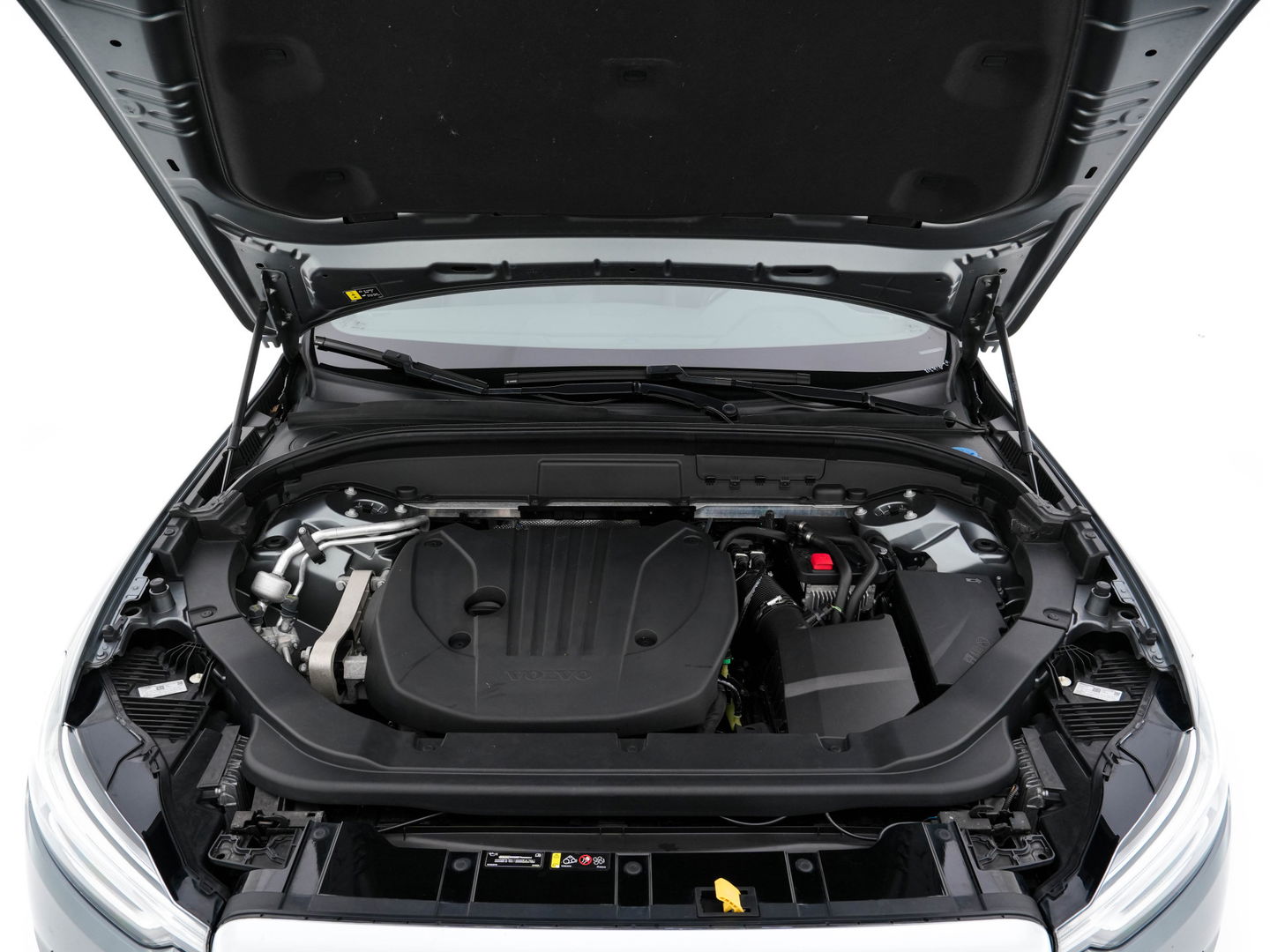 Volvo XC60 2.0 B5 Business Pro R-Design (INCL.BTW) Aut. *PANO | LUXURY-LEATHER | FULL-LEATHER | MEMORY-PACK | HEATED-SPORTSEATS | CAMERA | NAVI-FULLMAP | SHIFT-PADDLES | PRIVACY-GLASS | AIR-SUSPENSION | ECC | PDC | CRUISE | 19''ALU