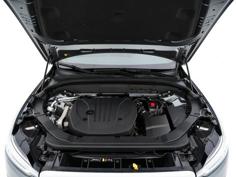 Volvo XC60 2.0 B5 Business Pro R-Design (INCL.BTW) Aut. *PANO | LUXURY-LEATHER | FULL-LEATHER | MEMORY-PACK | HEATED-SPORTSEATS | CAMERA | NAVI-FULLMAP | SHIFT-PADDLES | PRIVACY-GLASS | AIR-SUSPENSION | ECC | PDC | CRUISE | 19''ALU