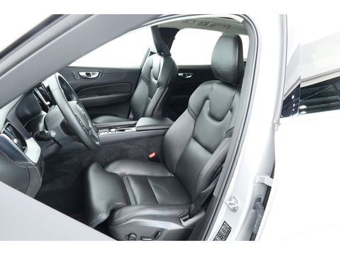 Volvo XC60 2.0 T6 Plug-in hybrid AWD Plus Bright | SOH 99.5 % | Long Range | Leer | ACC | Stoel + stuurverw. | 20 inch | camera |