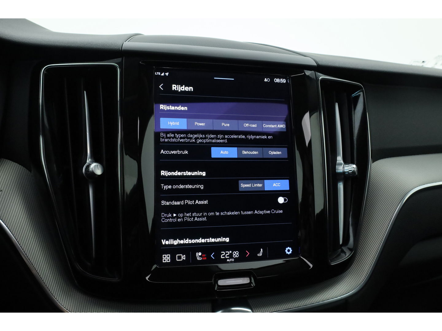 Volvo XC60 2.0 T6 Plug-in hybrid AWD Plus Bright | SOH 99.5 % | Long Range | Leer | ACC | Stoel + stuurverw. | 20 inch | camera |