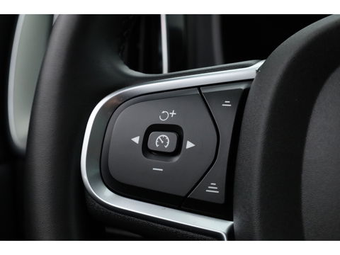 Volvo XC60 2.0 T6 Plug-in hybrid AWD Plus Bright | SOH 99.5 % | Long Range | Leer | ACC | Stoel + stuurverw. | 20 inch | camera |