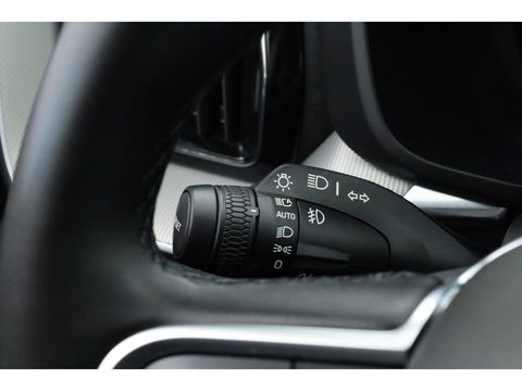 Volvo XC60 2.0 T6 Plug-in hybrid AWD Plus Bright | SOH 99.5 % | Long Range | Leer | ACC | Stoel + stuurverw. | 20 inch | camera |