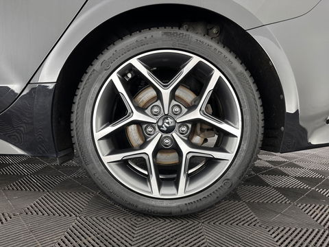 Kia ProCeed 1.0 T-GDI GT-Line (INCL-BTW) *PANO | LEATHER-ALCANTARA  | FULL-LED | SPORTSEATS | NAVI-FULLMAP | CAMERA | ECC | PRIVACYGLASS | LANE-ASSIST | DAB+ | CARPLAY | PDC | KEYLESS | CRUISE | TOWBAR | 17''ALU*