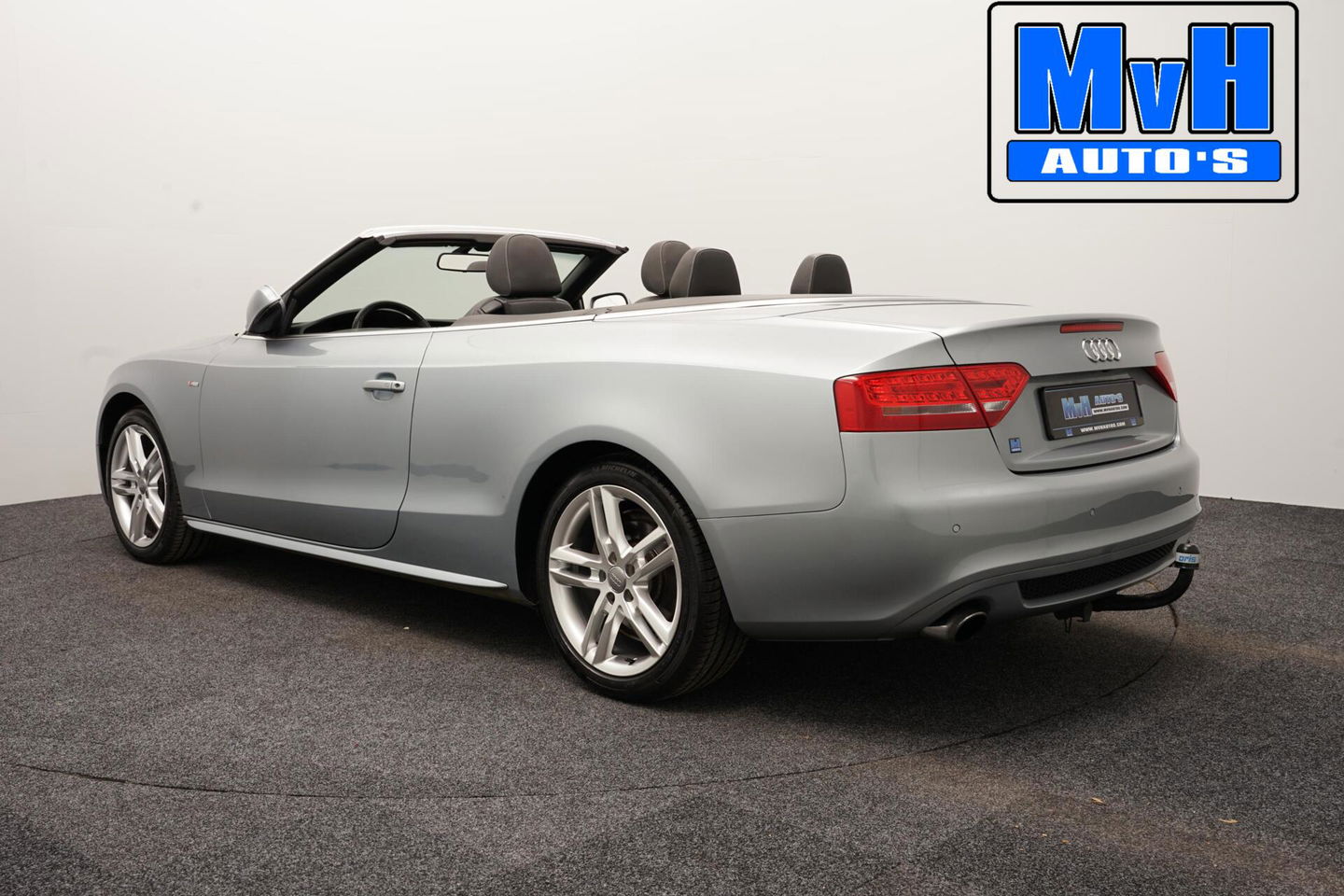 Audi A5 Cabriolet 2.0 TFSI 2x S-Line|18 INCH|STOELVERW|XENON