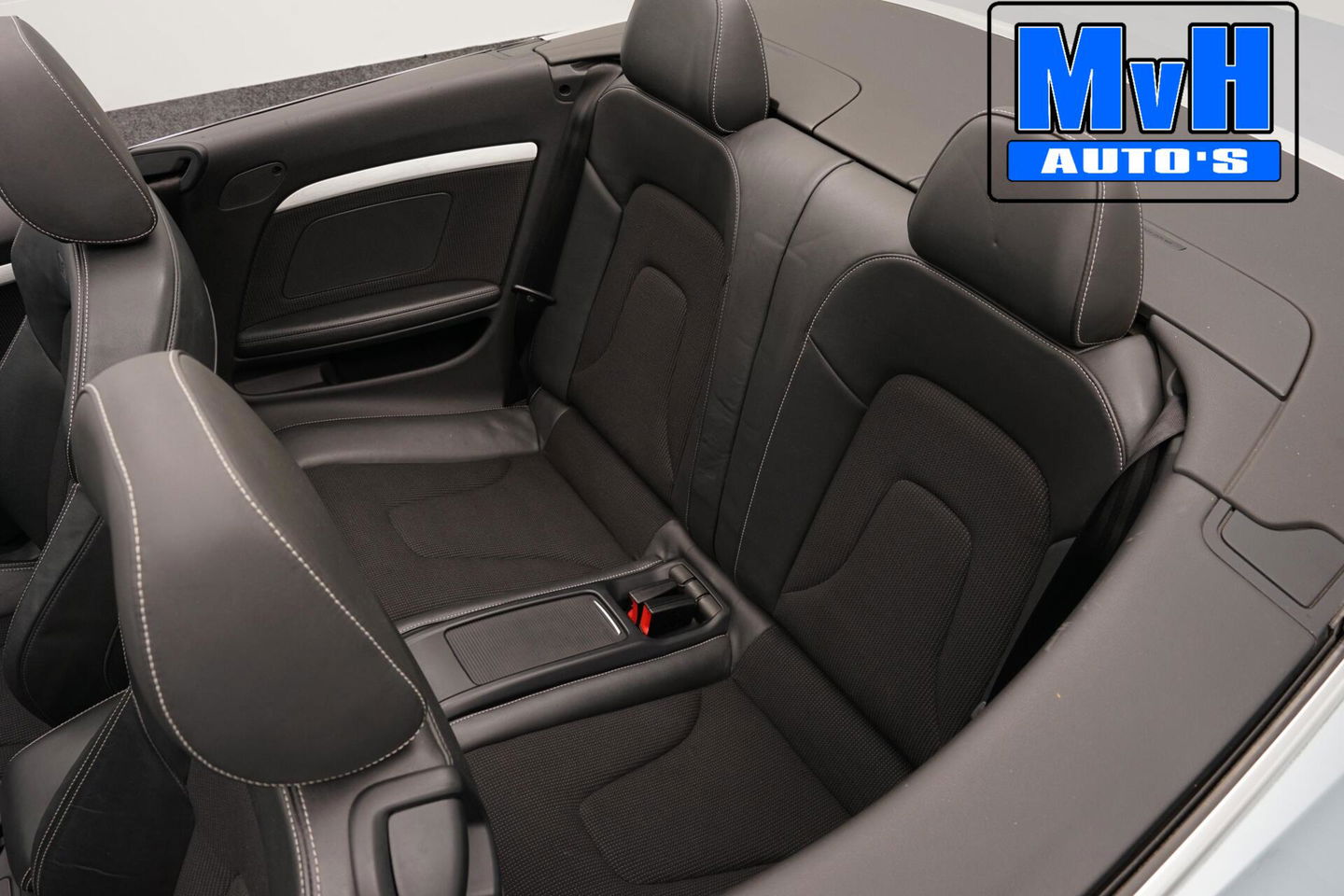 Audi A5 Cabriolet 2.0 TFSI 2x S-Line|18 INCH|STOELVERW|XENON