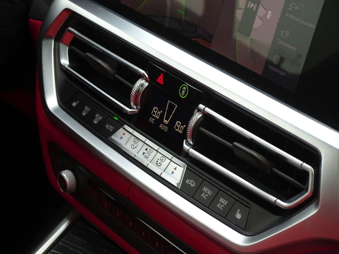 BMW 3-serie 330e 292PK / High Executive / Individual / Luxury Line