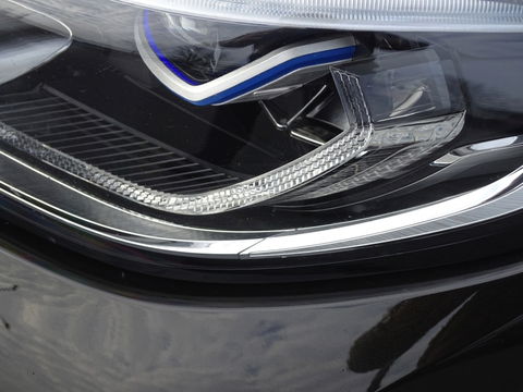 BMW 3-serie 330e 292PK / High Executive / Individual / Luxury Line