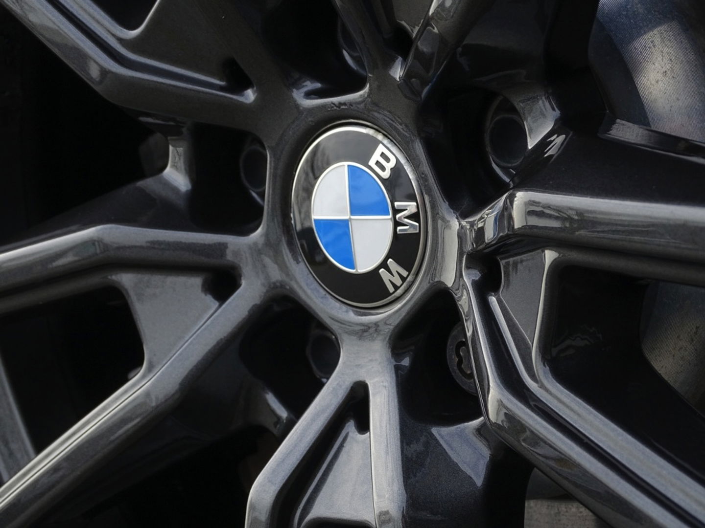 BMW 3-serie 330e 292PK / High Executive / Individual / Luxury Line