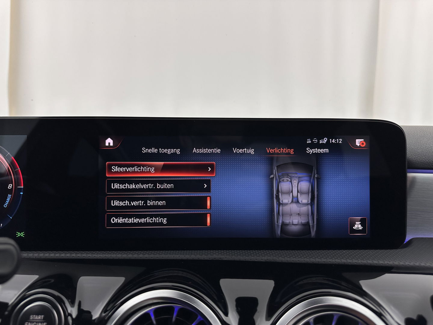 Mercedes-Benz A-Klasse 250 e AMG Limited Business Solution (Plug-in) (INCL-BTW) *PANO | LEATHER-MICROFIBRE | FULL-LED | AMBIENTLIGHT | HEATED-SPORTSEATS | WIDESCREEN-DIGICOCKPIT | DAB+ | NAVI-FULLMAP | CAMERA | PRIVACYGLASS | LANE-ASSIST | DYNAMIC-SELECT | 18'