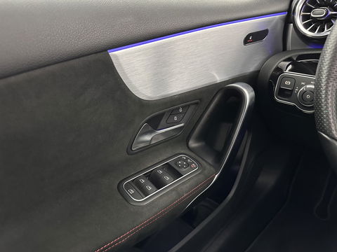 Mercedes-Benz A-Klasse 250 e AMG Limited Business Solution (Plug-in) (INCL-BTW) *PANO | LEATHER-MICROFIBRE | FULL-LED | AMBIENTLIGHT | HEATED-SPORTSEATS | WIDESCREEN-DIGICOCKPIT | DAB+ | NAVI-FULLMAP | CAMERA | PRIVACYGLASS | LANE-ASSIST | DYNAMIC-SELECT | 18'