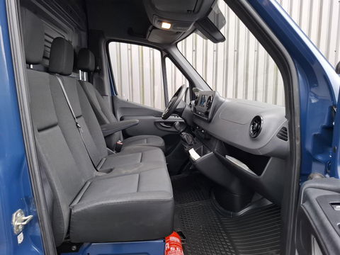 Mercedes-Benz Sprinter 311 CDI GB L2 FWD Functional 3.5T / AIRCO / CAMERA / 3 ZITS / DEALER ONDERHOUDEN / NAVI