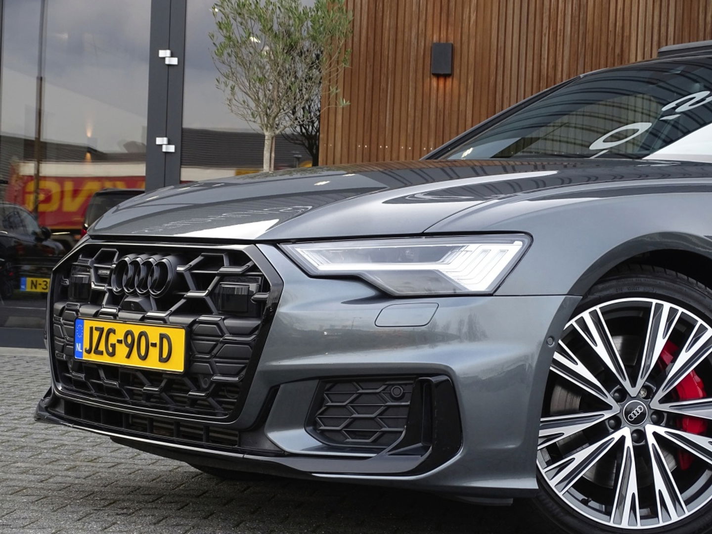 Audi A6 Sedan 55 TFSI e 367PK quattro S line / 2024 / B&O / laser / 360°