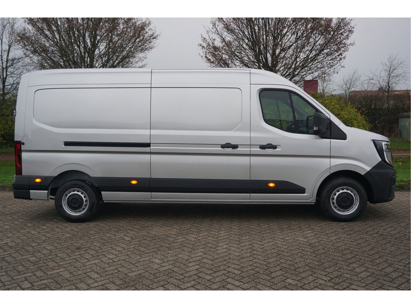 Renault Master T35 170PK L3H2 BPM VRIJ!! 10" R-Link Navi, Camera, LED 270Gr Deur!! NR. 650