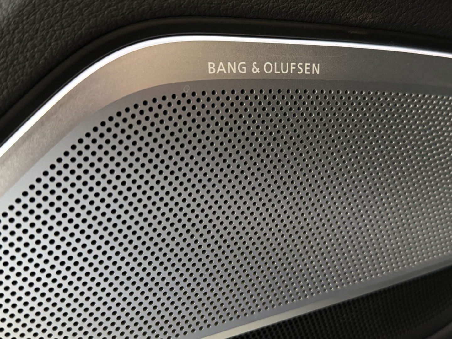 Audi A8 60 TFSIe 449PK Quattro / B&O / Laser / Massage