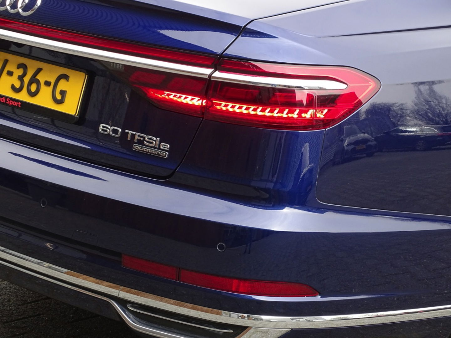 Audi A8 60 TFSIe 449PK Quattro / B&O / Laser / Massage