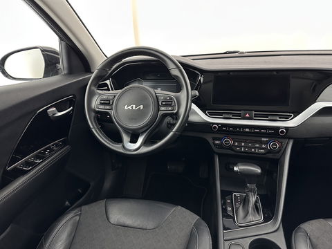 Kia Niro 1.6 GDi Hybrid Dynamic Line (INCL-BTW) Aut* LEATHER-FABRIC | NAVI-FULLMAP | CAMERA | DAB+ | KEYLESS | ECC | DIGI-COCKPIT | ADAPTIVE-CRUISE | HIFTPADDLES | LANE-ASSIST | PDC | 16''ALU*