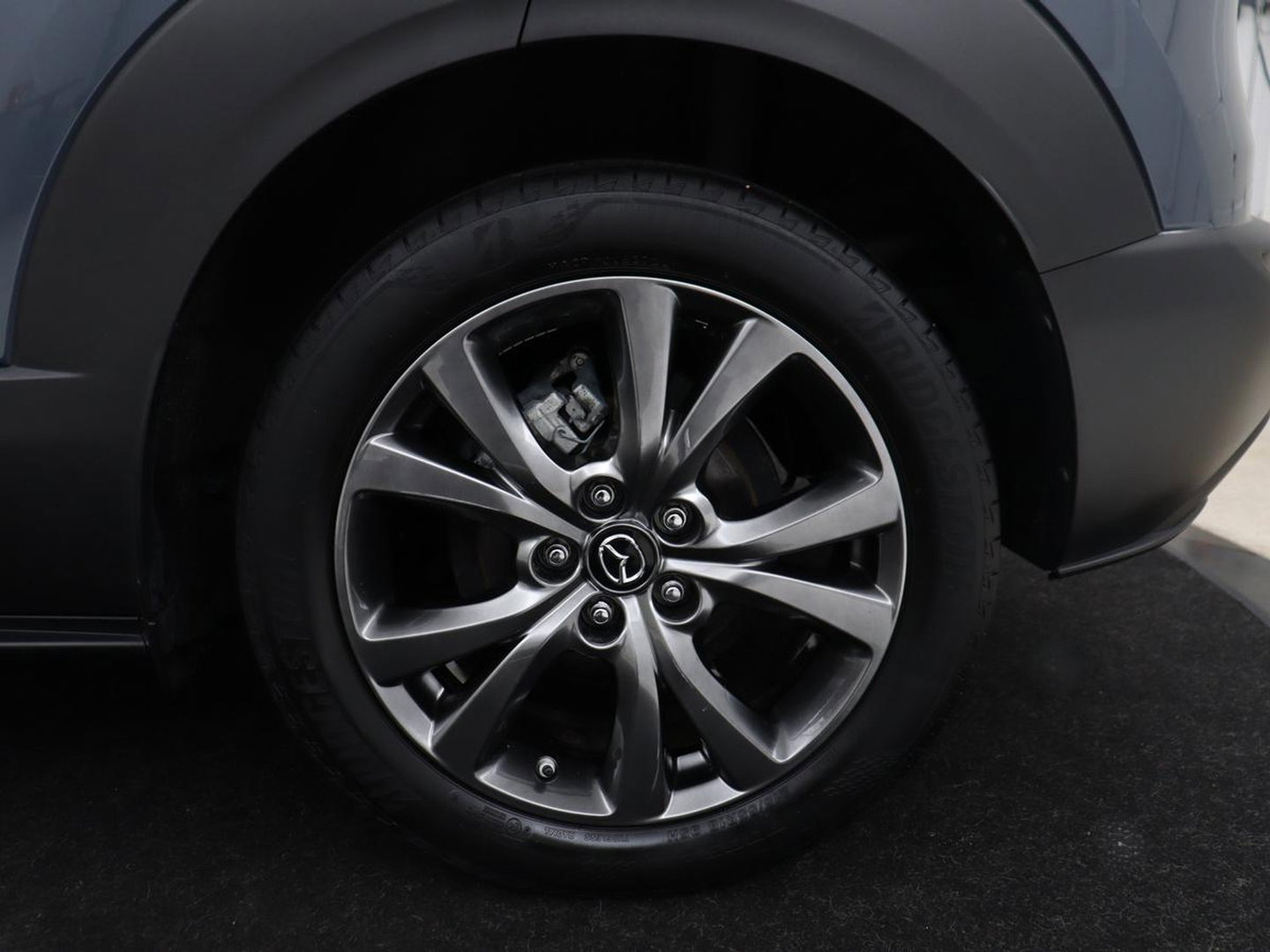 Mazda CX-30 2.0 e-SkyActiv-X M Hybrid Luxury | Leder | Stoelverwarming | Head-Up | Adaptive cruise | Camera | BOSE Sound | Carplay | Navigatie | Keyless | Full LED | Memory | Parkeerhulp