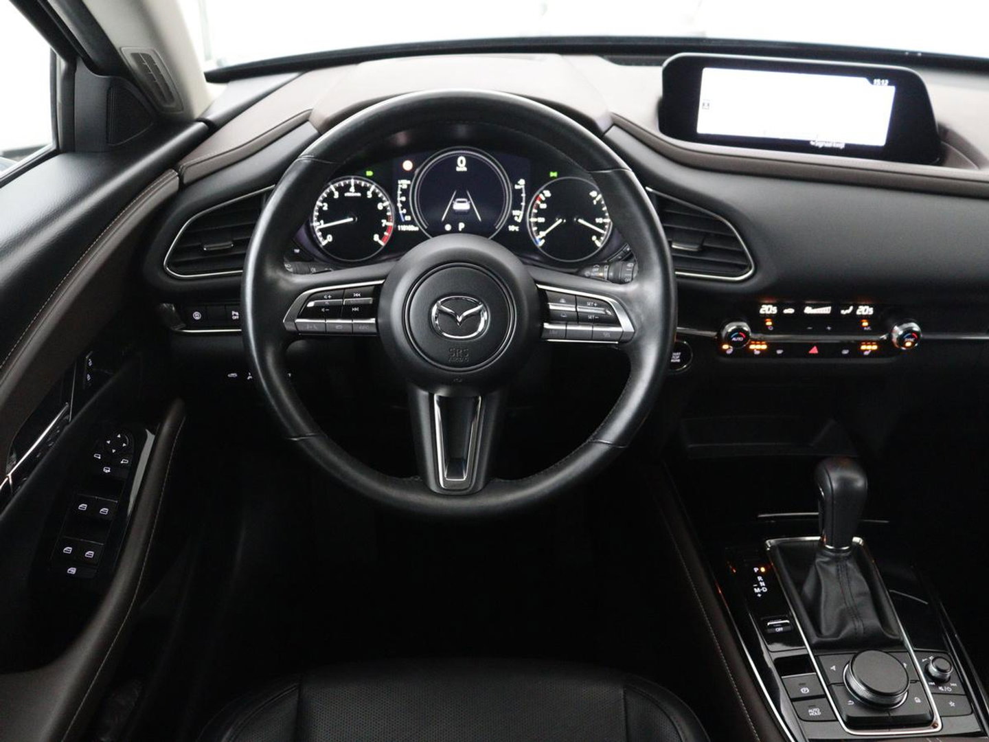 Mazda CX-30 2.0 e-SkyActiv-X M Hybrid Luxury | Leder | Stoelverwarming | Head-Up | Adaptive cruise | Camera | BOSE Sound | Carplay | Navigatie | Keyless | Full LED | Memory | Parkeerhulp