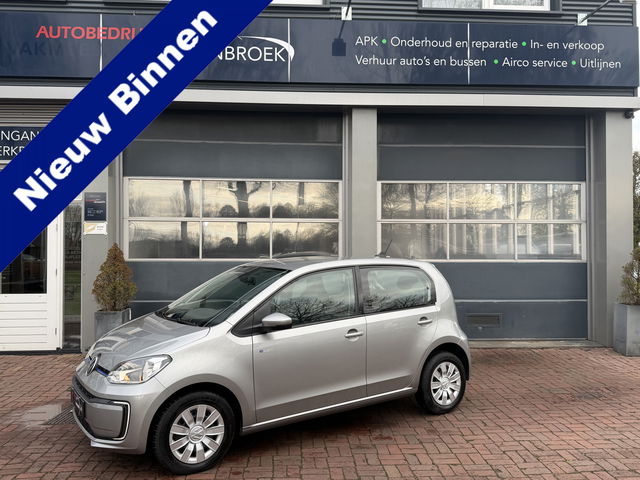 Volkswagen e-up! - e-up! Km 40.000 nwe type accu WLTP-actieradius van ongeveer 260 kilometer.