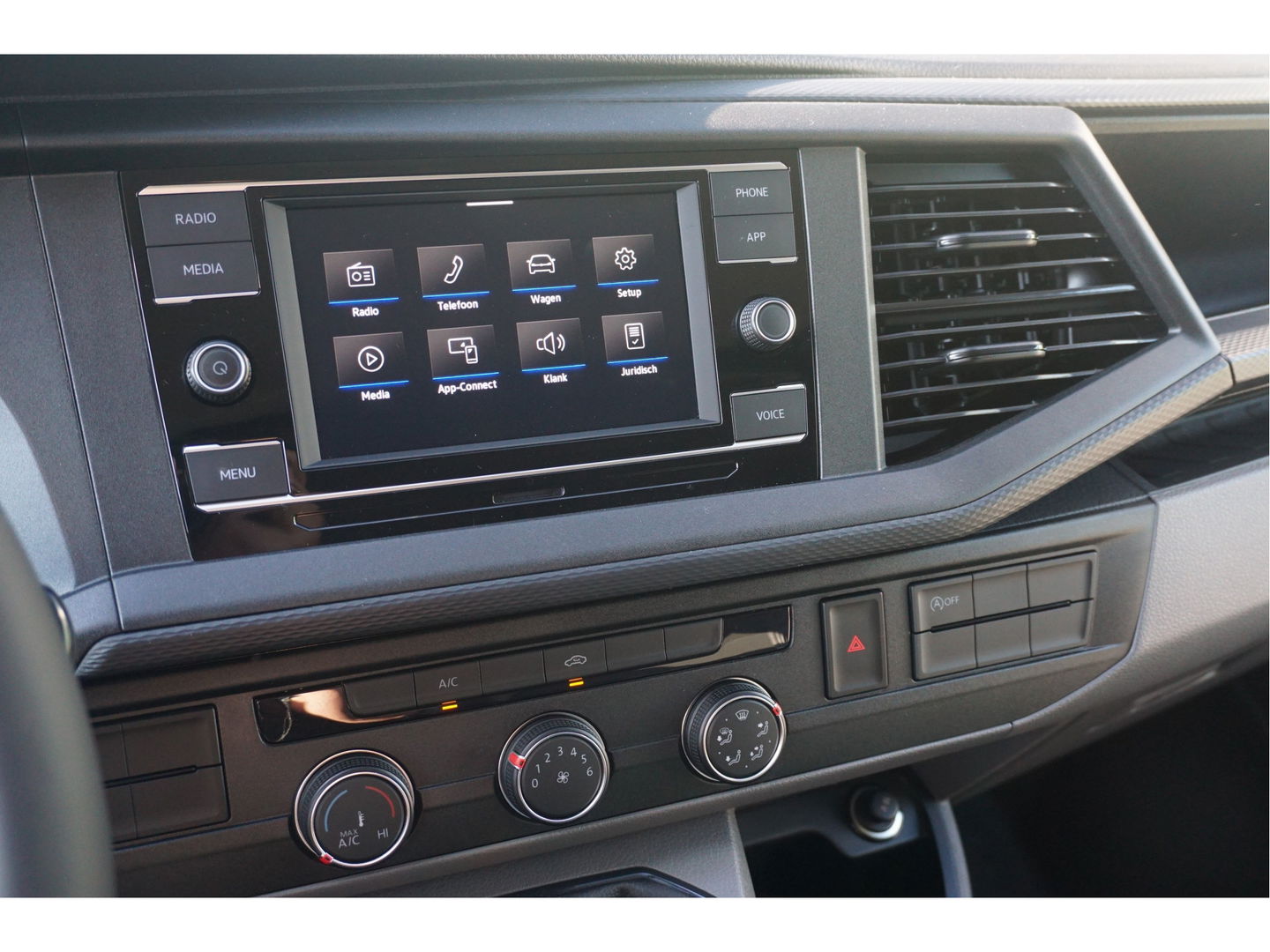 Volkswagen Transporter T6.1 2.0TDI 150PK BPM VRIJ!! App Connect, Cruise, Airco, LED!! NR. 128