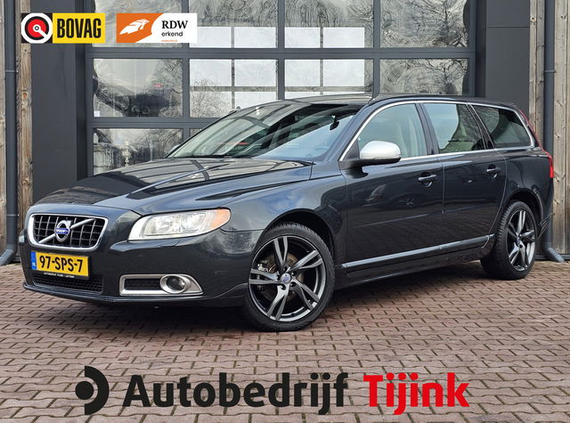 Volvo V70 - 1.6 T4 Limited Edition | Xenon | Navi | Stoelverwarming | Trekhaak | Leder | All-seasons | PDC |