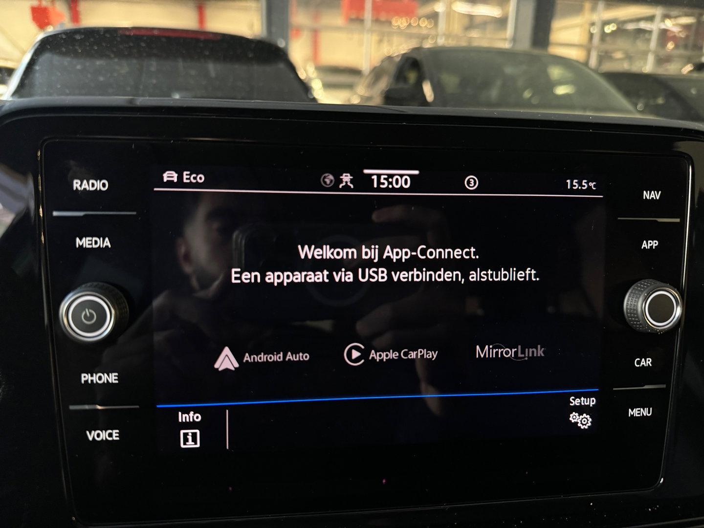 Volkswagen T-Roc 1.5 TSI R-Line Keyless|Camera|IQ|ACC|CarPlay