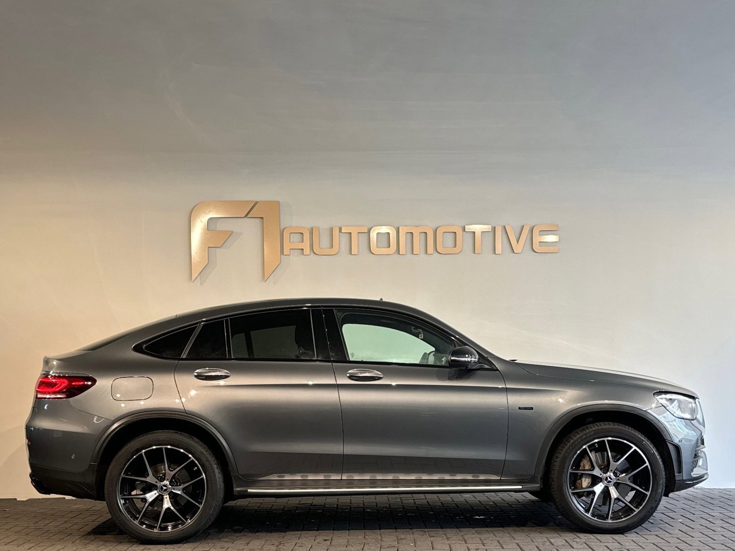 Mercedes-Benz GLC Coupé 300e 4M Premium+ Pano|Memory