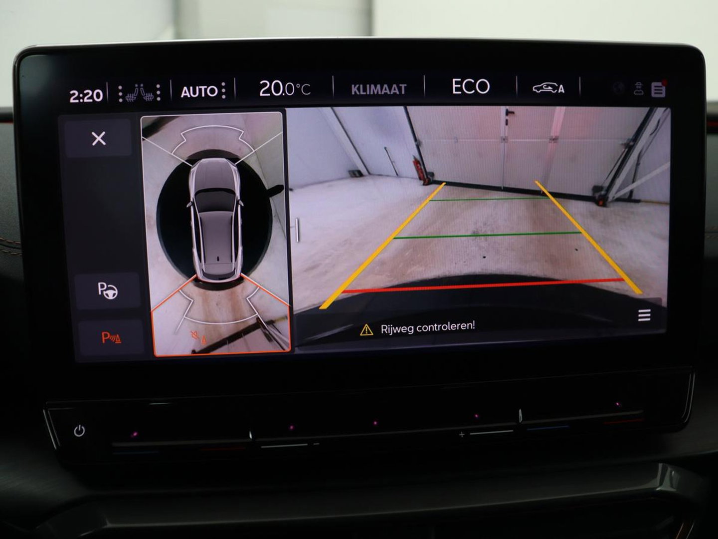 CUPRA Formentor 1.4 eHybrid VZ | SOH 94% | 245pk | Leder | Stoelverwarming | 360 Camera | Carplay | Sfeerverlichting | Navigatie | Adaptive cruise | Memory | Keyless | Full LED | PHEV | Plug In