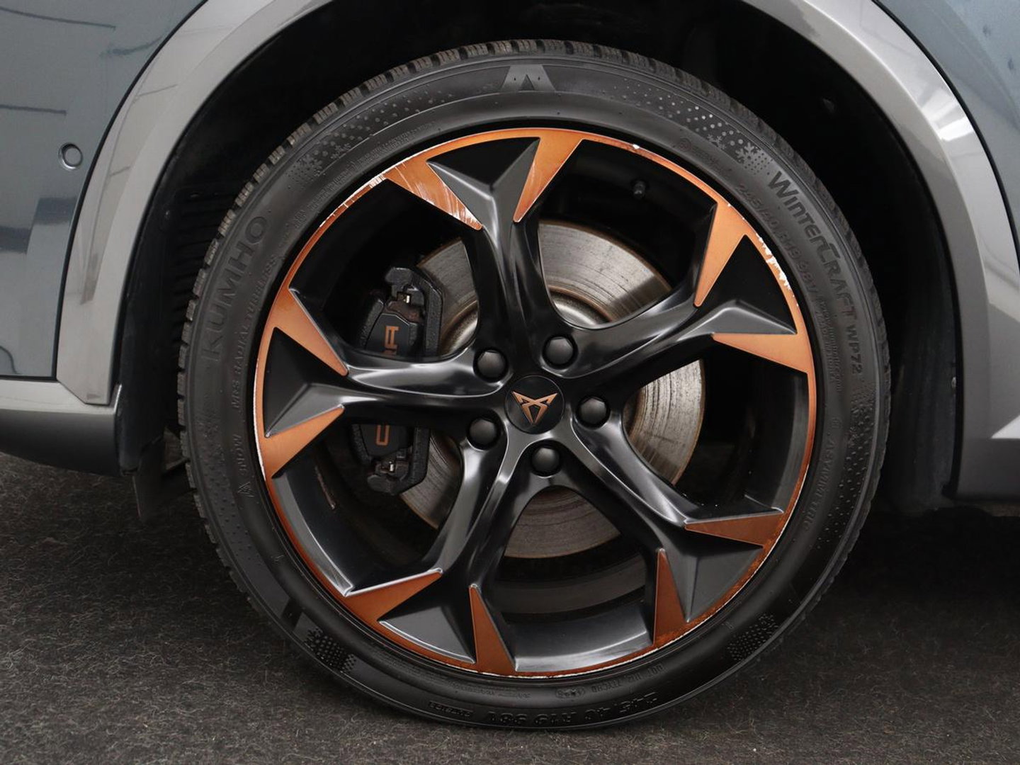 CUPRA Formentor 1.4 eHybrid VZ | SOH 94% | 245pk | Leder | Stoelverwarming | 360 Camera | Carplay | Sfeerverlichting | Navigatie | Adaptive cruise | Memory | Keyless | Full LED | PHEV | Plug In