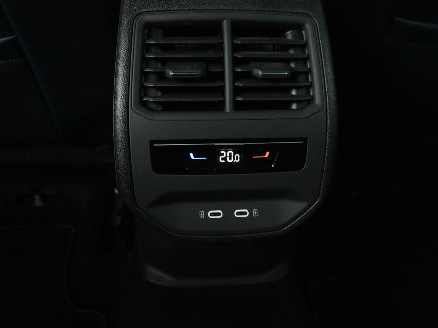 CUPRA Formentor 1.4 eHybrid VZ | SOH 94% | 245pk | Leder | Stoelverwarming | 360 Camera | Carplay | Sfeerverlichting | Navigatie | Adaptive cruise | Memory | Keyless | Full LED | PHEV | Plug In