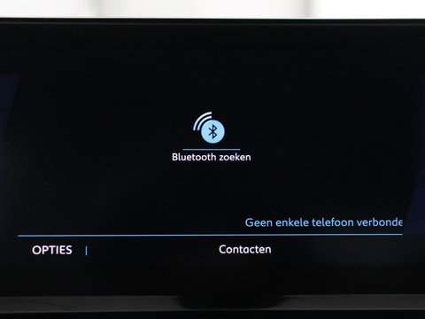 Peugeot 3008 1.6 HYbrid 225 GT Line | SOH 95% | Stoelverwarming | Adaptive cruise | Alcantara | Camera | Carplay | 19'' | Dodehoek detectie | Navigatie | Full LED | Parkeerhulp | Climate control | PHEV | Plug In