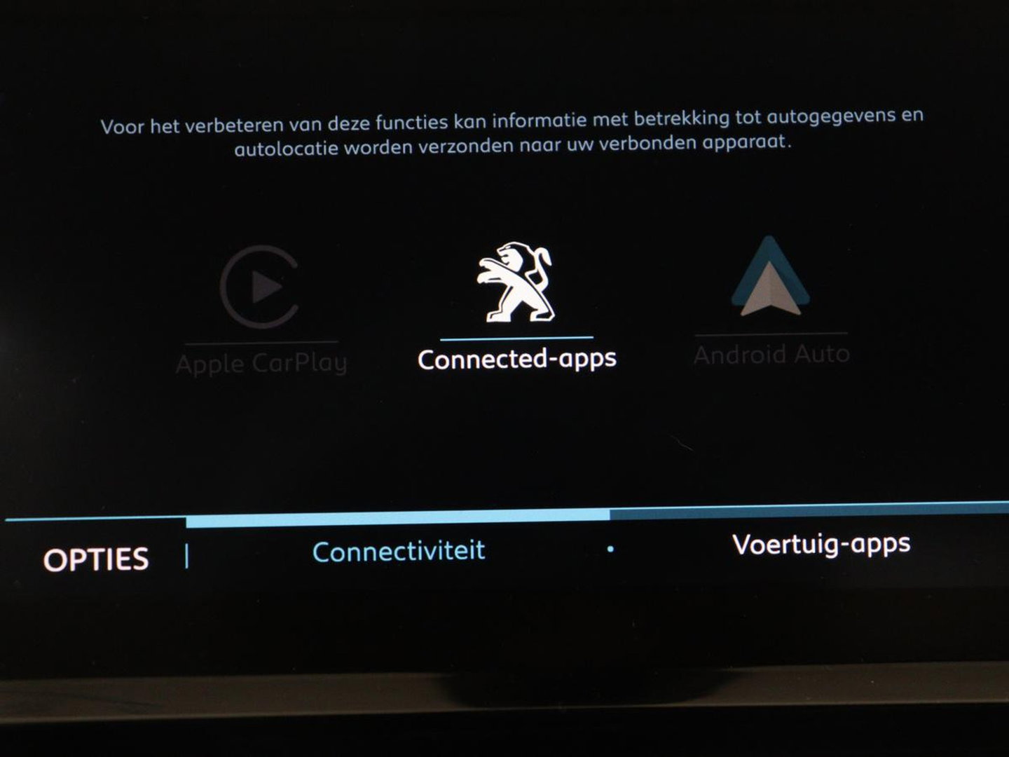 Peugeot 3008 1.6 HYbrid 225 GT Line | SOH 95% | Stoelverwarming | Adaptive cruise | Alcantara | Camera | Carplay | 19'' | Dodehoek detectie | Navigatie | Full LED | Parkeerhulp | Climate control | PHEV | Plug In