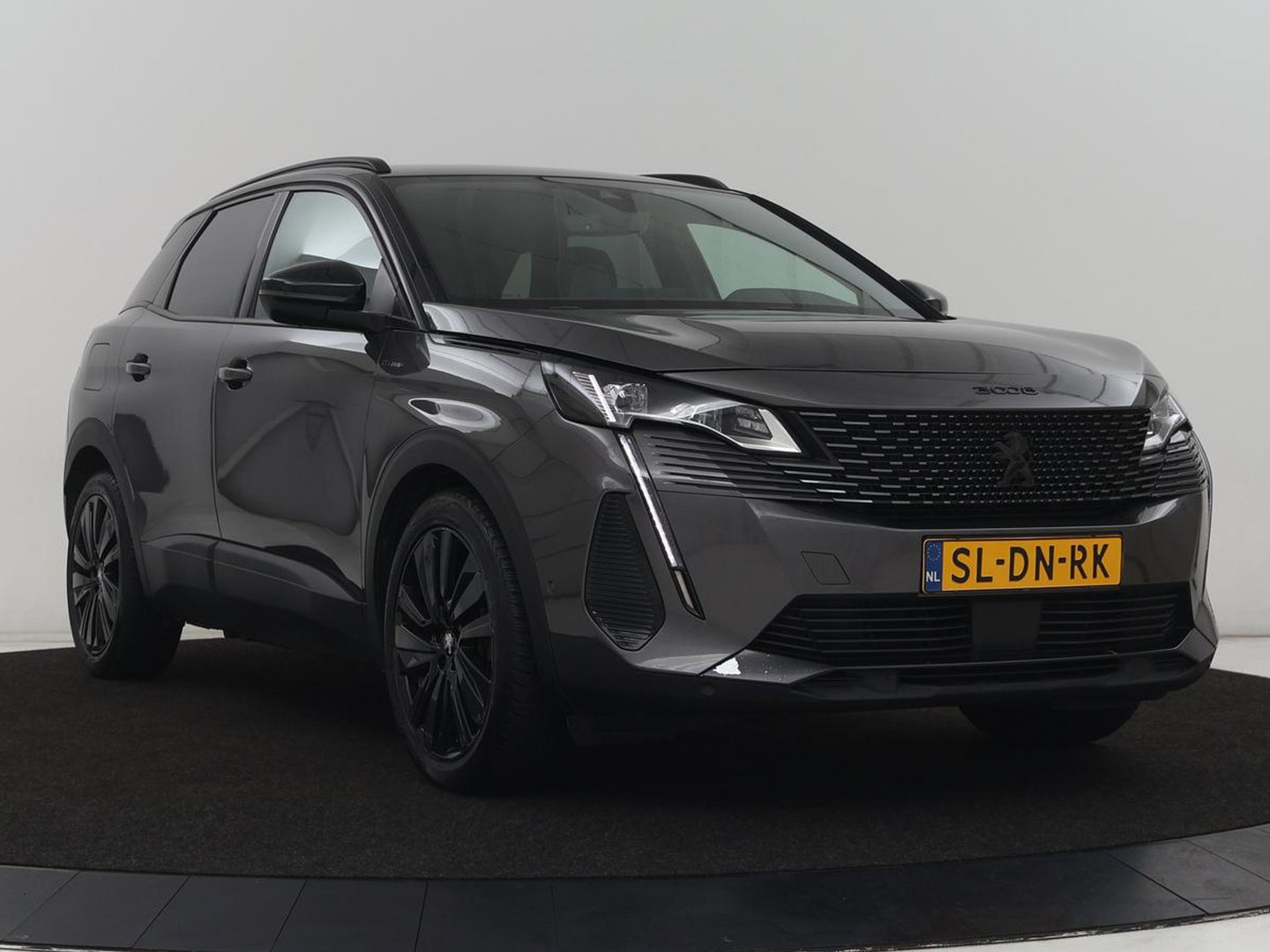 Peugeot 3008 1.6 HYbrid 225 GT Line | SOH 95% | Stoelverwarming | Adaptive cruise | Alcantara | Camera | Carplay | 19'' | Dodehoek detectie | Navigatie | Full LED | Parkeerhulp | Climate control | PHEV | Plug In