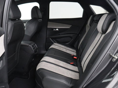 Peugeot 3008 1.6 HYbrid 225 GT Line | SOH 95% | Stoelverwarming | Adaptive cruise | Alcantara | Camera | Carplay | 19'' | Dodehoek detectie | Navigatie | Full LED | Parkeerhulp | Climate control | PHEV | Plug In