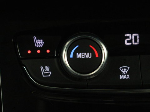 Opel Grandland X 1.6 Turbo Hybrid Elegance | SOH 93% | Stoelventilatie | Leder | Trekhaak | 360 Camera | Carplay | Stoelverwarming | Navigatie | Full LED | Cruise control | Bluetooth | Climate control | PHEV | Plug In