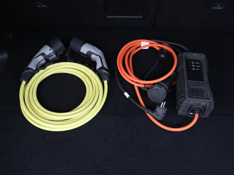 Opel Grandland X 1.6 Turbo Hybrid Elegance | SOH 93% | Stoelventilatie | Leder | Trekhaak | 360 Camera | Carplay | Stoelverwarming | Navigatie | Full LED | Cruise control | Bluetooth | Climate control | PHEV | Plug In