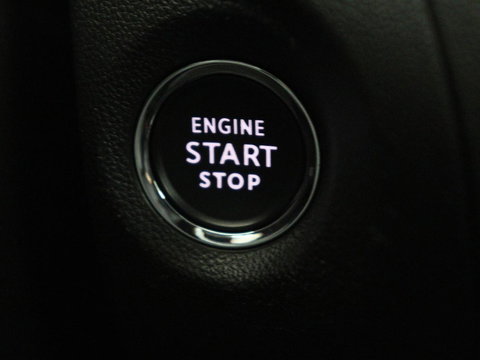 Opel Grandland X 1.6 Turbo Hybrid Elegance | SOH 93% | Stoelventilatie | Leder | Trekhaak | 360 Camera | Carplay | Stoelverwarming | Navigatie | Full LED | Cruise control | Bluetooth | Climate control | PHEV | Plug In