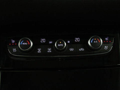 Opel Grandland X 1.6 Turbo Hybrid Elegance | SOH 93% | Stoelventilatie | Leder | Trekhaak | 360 Camera | Carplay | Stoelverwarming | Navigatie | Full LED | Cruise control | Bluetooth | Climate control | PHEV | Plug In