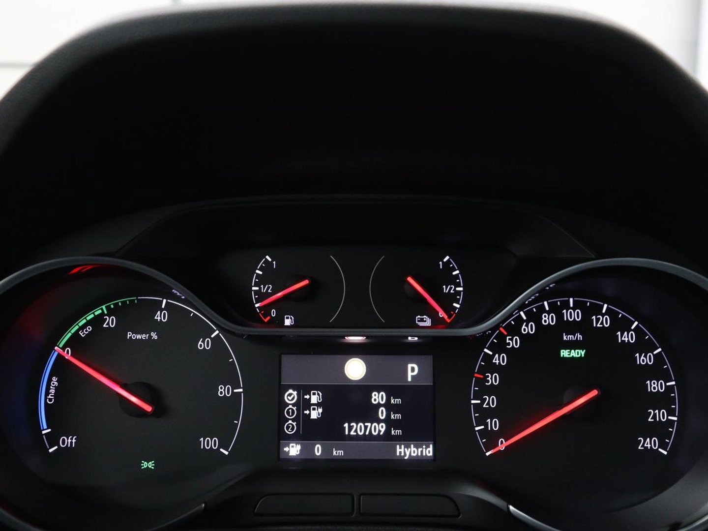 Opel Grandland X 1.6 Turbo Hybrid Elegance | SOH 93% | Stoelventilatie | Leder | Trekhaak | 360 Camera | Carplay | Stoelverwarming | Navigatie | Full LED | Cruise control | Bluetooth | Climate control | PHEV | Plug In