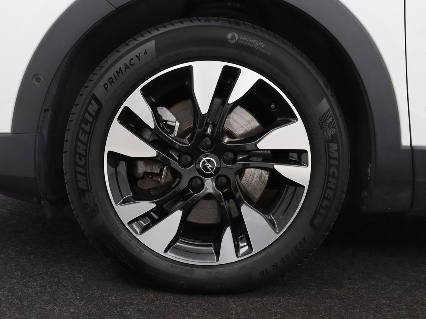 Opel Grandland X 1.6 Turbo Hybrid Elegance | SOH 93% | Stoelventilatie | Leder | Trekhaak | 360 Camera | Carplay | Stoelverwarming | Navigatie | Full LED | Cruise control | Bluetooth | Climate control | PHEV | Plug In