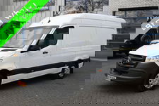 Mercedes-Benz Sprinter - 317 CDI L2H2 3500 kg trekhaak, MBUX met camera, Etc.