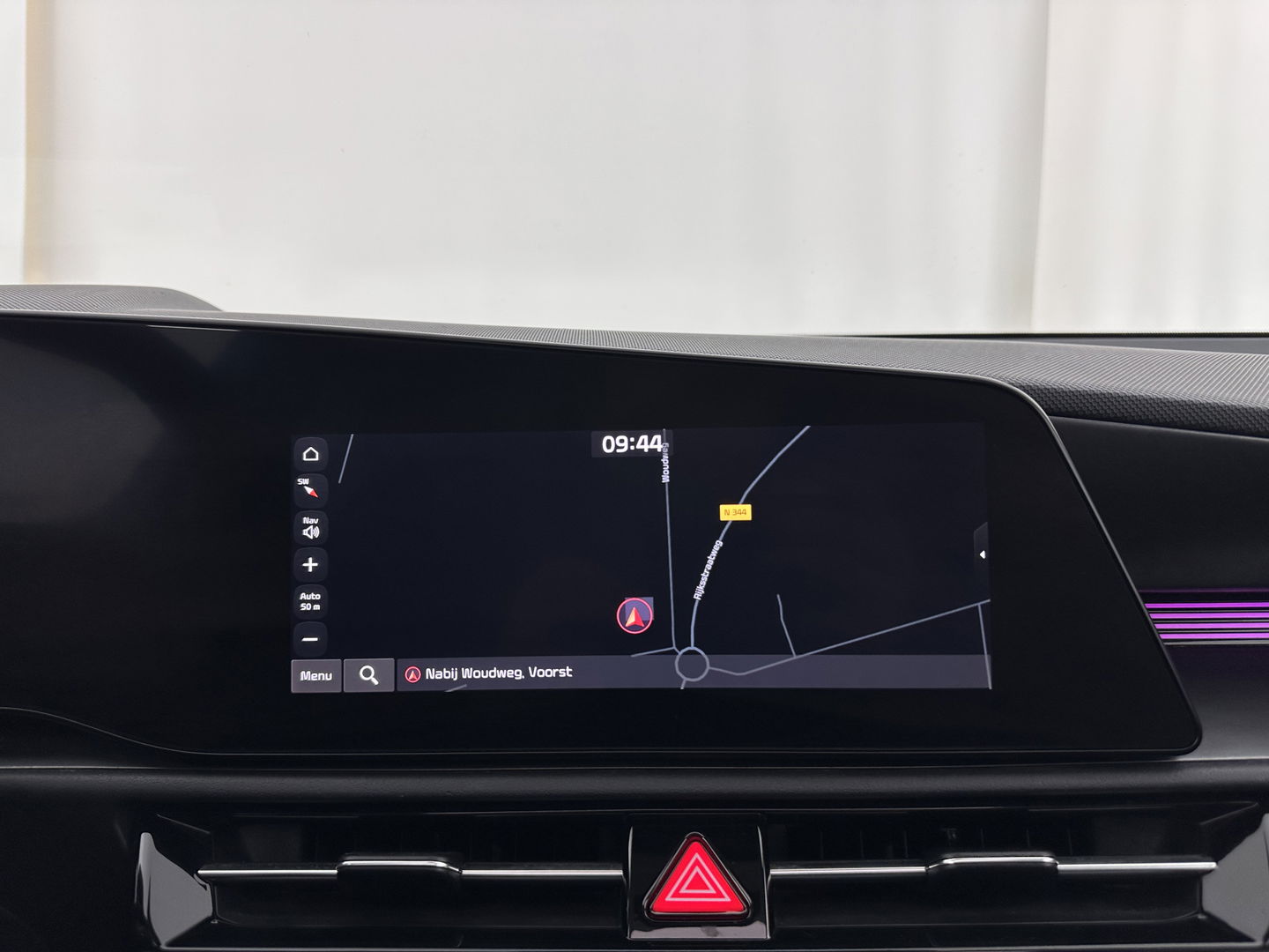 Kia Niro 1.6 GDi Hybrid Dynamic Plus Line (INCL-BTW) Aut. *PANO | HEAD-UP | LEATHER | DIGI-COCKPIT | NAVI-FULLMAP | DAB | ADAPTIVE-CRUISE | CAMERA | HEATED-COMFORTSEATS | KEYLESS | PRIVACYGLASS | SHIFTPADDLES | CARPLAY | TOWBAR | 16"