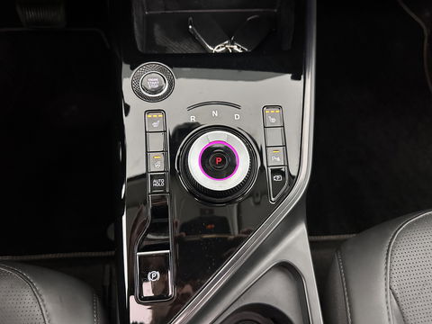 Kia Niro 1.6 GDi Hybrid Dynamic Plus Line (INCL-BTW) Aut. *PANO | HEAD-UP | LEATHER | DIGI-COCKPIT | NAVI-FULLMAP | DAB | ADAPTIVE-CRUISE | CAMERA | HEATED-COMFORTSEATS | KEYLESS | PRIVACYGLASS | SHIFTPADDLES | CARPLAY | TOWBAR | 16"