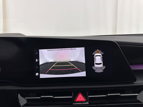 Kia Niro 1.6 GDi Hybrid Dynamic Plus Line (INCL-BTW) Aut. *PANO | HEAD-UP | LEATHER | DIGI-COCKPIT | NAVI-FULLMAP | DAB | ADAPTIVE-CRUISE | CAMERA | HEATED-COMFORTSEATS | KEYLESS | PRIVACYGLASS | SHIFTPADDLES | CARPLAY | TOWBAR | 16"