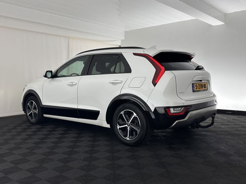 Kia Niro 1.6 GDi Hybrid Dynamic Plus Line (INCL-BTW) Aut. *PANO | HEAD-UP | LEATHER | DIGI-COCKPIT | NAVI-FULLMAP | DAB | ADAPTIVE-CRUISE | CAMERA | HEATED-COMFORTSEATS | KEYLESS | PRIVACYGLASS | SHIFTPADDLES | CARPLAY | TOWBAR | 16"
