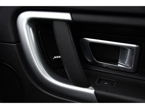 Land Rover Discovery Sport 2.0 TD4 HSE Camera, Cruise, Stoelverwarming, PANO, 180pk, LED, Leder, Automaat, multimedia, Uniek!