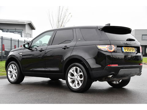 Land Rover Discovery Sport 2.0 TD4 HSE Camera, Cruise, Stoelverwarming, PANO, 180pk, LED, Leder, Automaat, multimedia, Uniek!