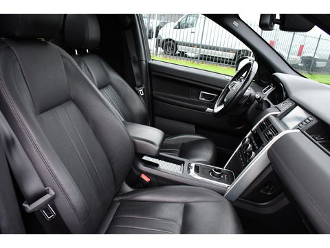 Land Rover Discovery Sport 2.0 TD4 HSE Camera, Cruise, Stoelverwarming, PANO, 180pk, LED, Leder, Automaat, multimedia, Uniek!