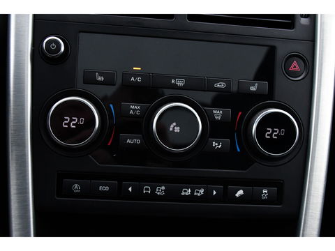 Land Rover Discovery Sport 2.0 TD4 HSE Camera, Cruise, Stoelverwarming, PANO, 180pk, LED, Leder, Automaat, multimedia, Uniek!